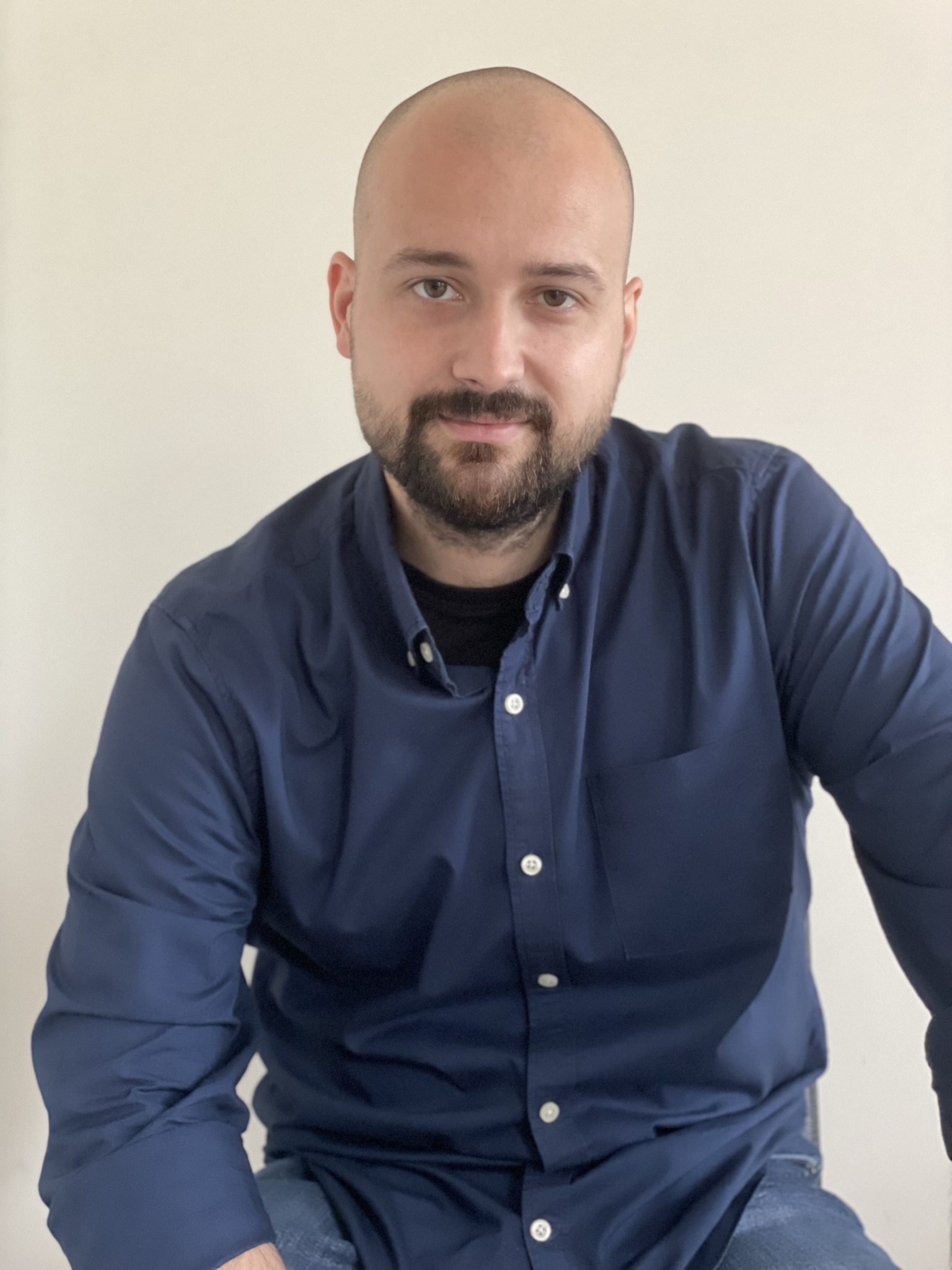 Picture of counsellor Robert Preda